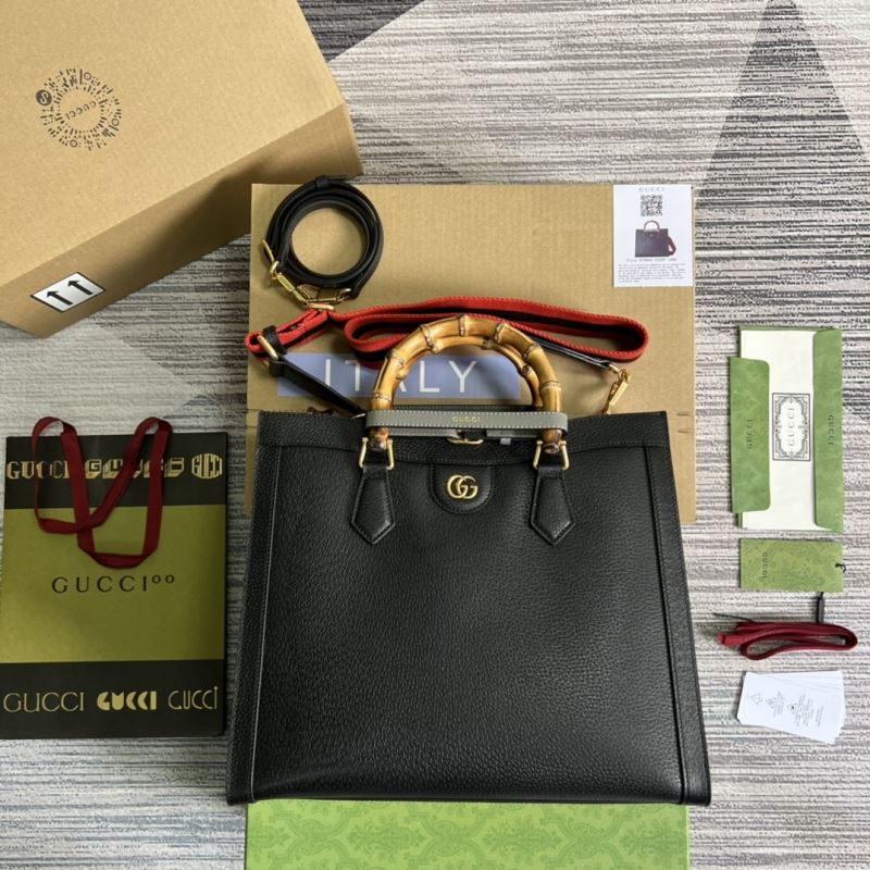 Gvc*1 tote bags